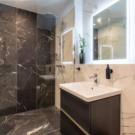 Apartment Centre With Large Terrace Parnu